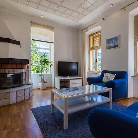 Apartamento Petrinovic C Crikvenica Exterior foto