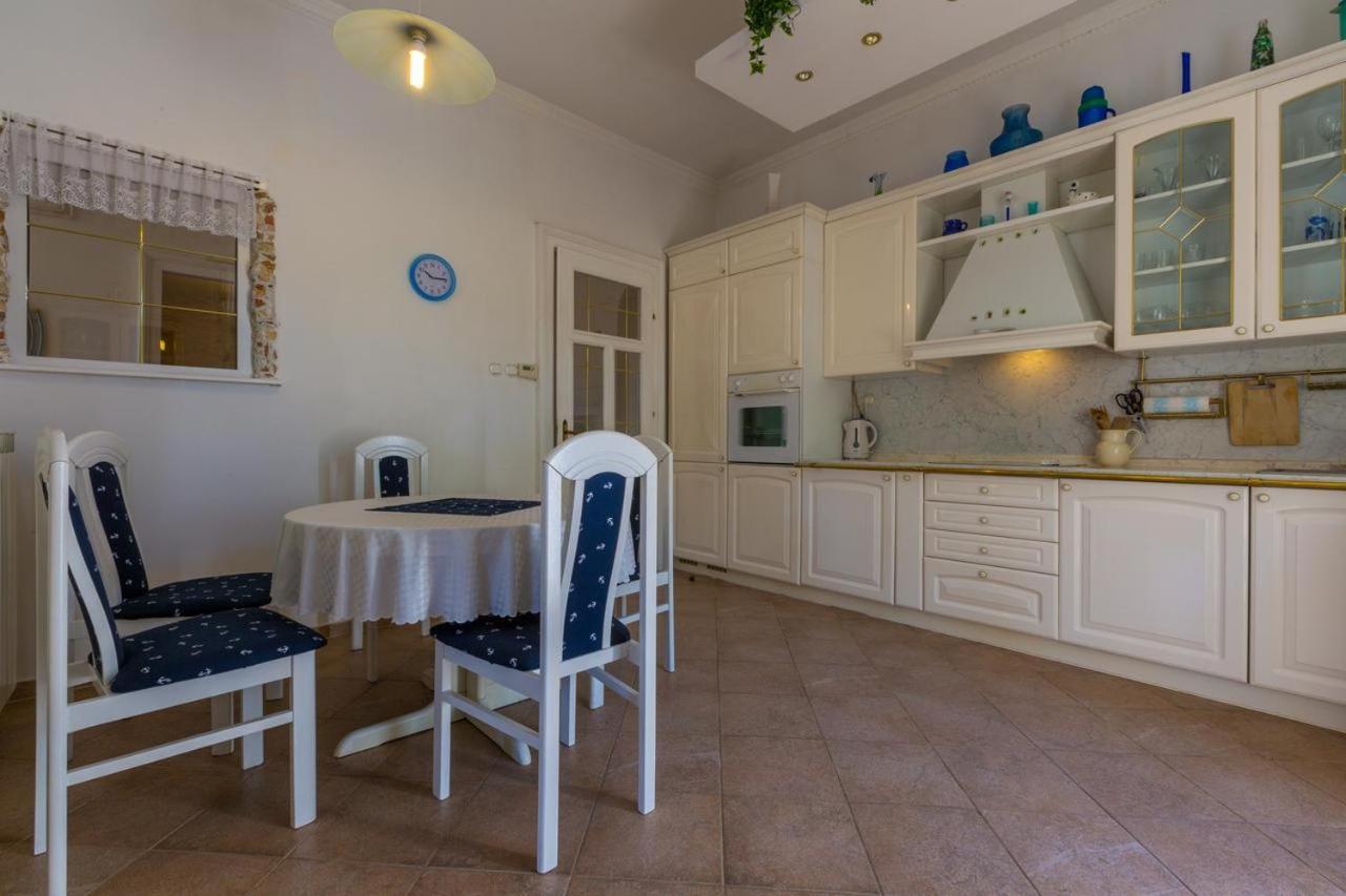 Apartamento Petrinovic C Crikvenica Exterior foto