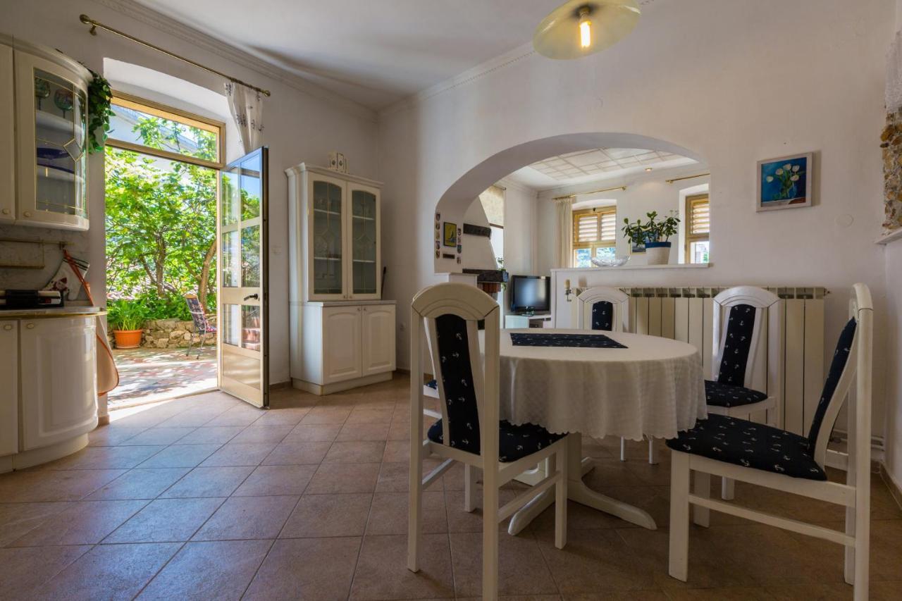 Apartamento Petrinovic C Crikvenica Exterior foto