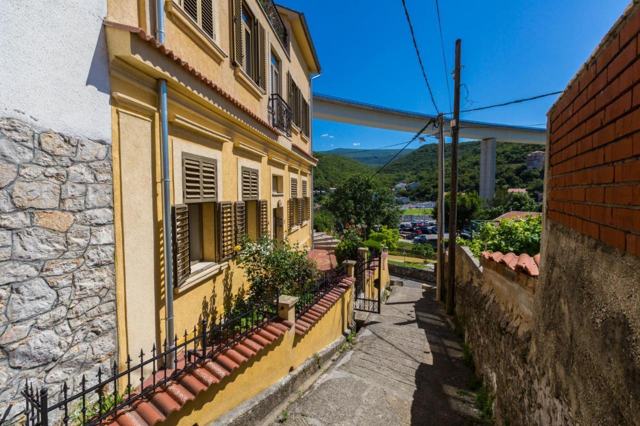 Apartamento Petrinovic C Crikvenica Exterior foto